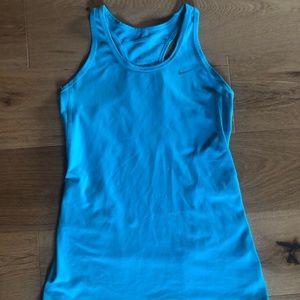 Women’s Nike dry-fit tank top